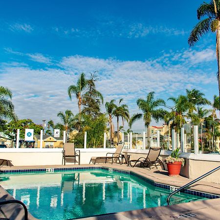Best Western Plus Suites Hotel Coronado Island Экстерьер фото